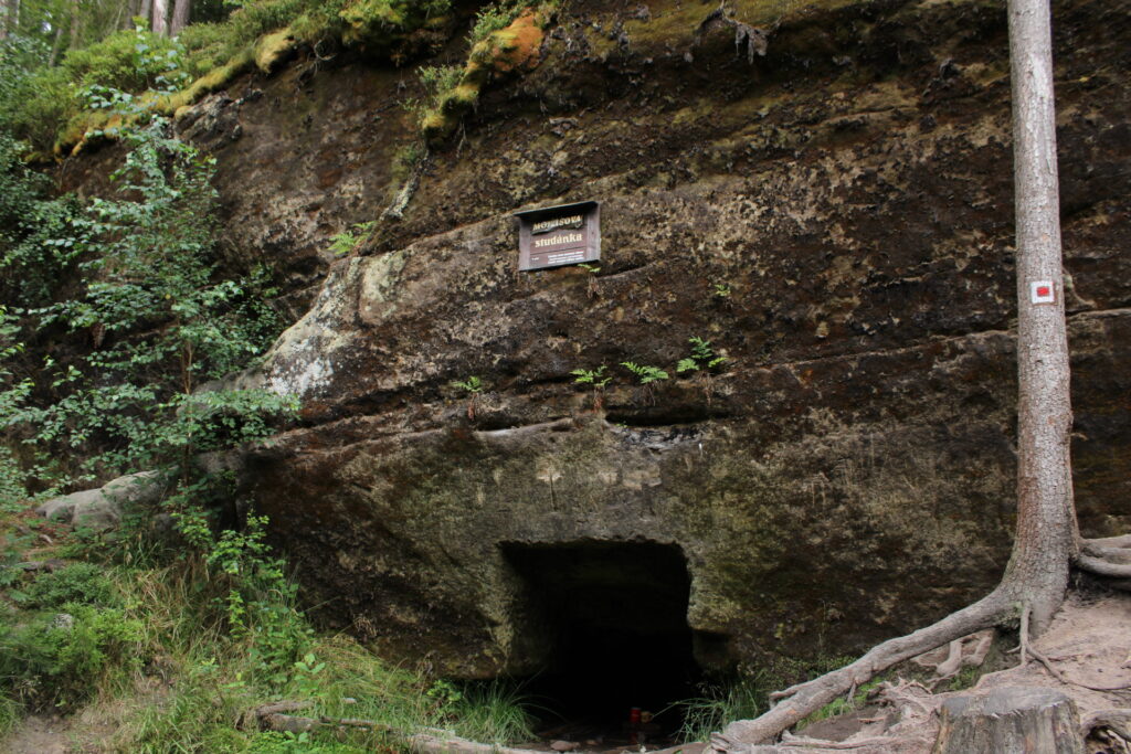 Mojžíšova studánka